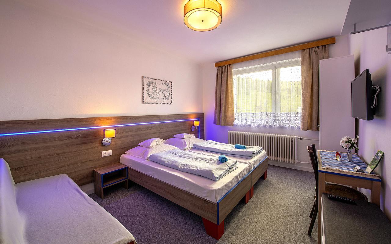 Guesthouse Cyprian Ждьяр Экстерьер фото